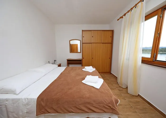 Knez - Relaxing Near The Sea On Guest house 3*